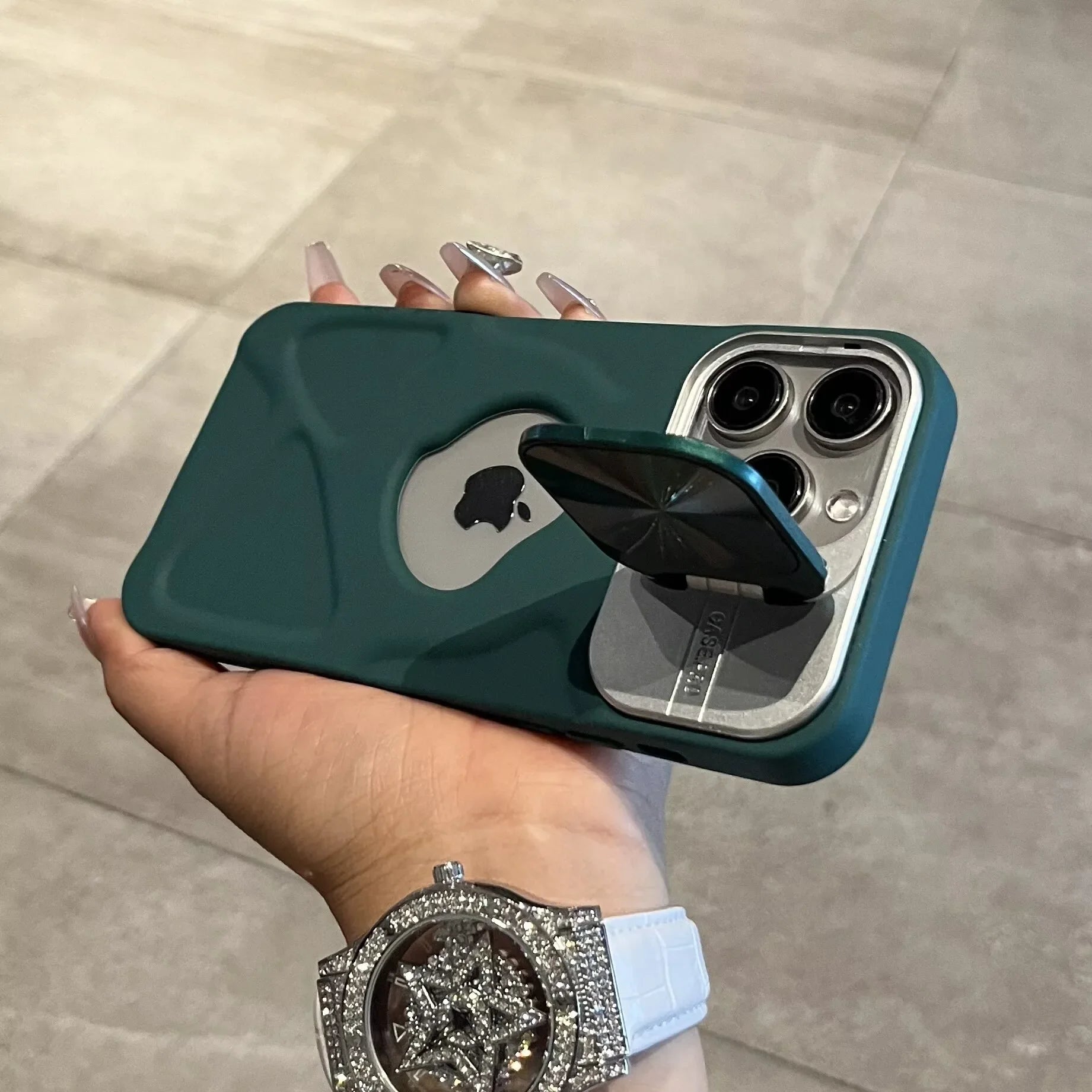 Hole Magnetic Case for iPhone 16 Pro