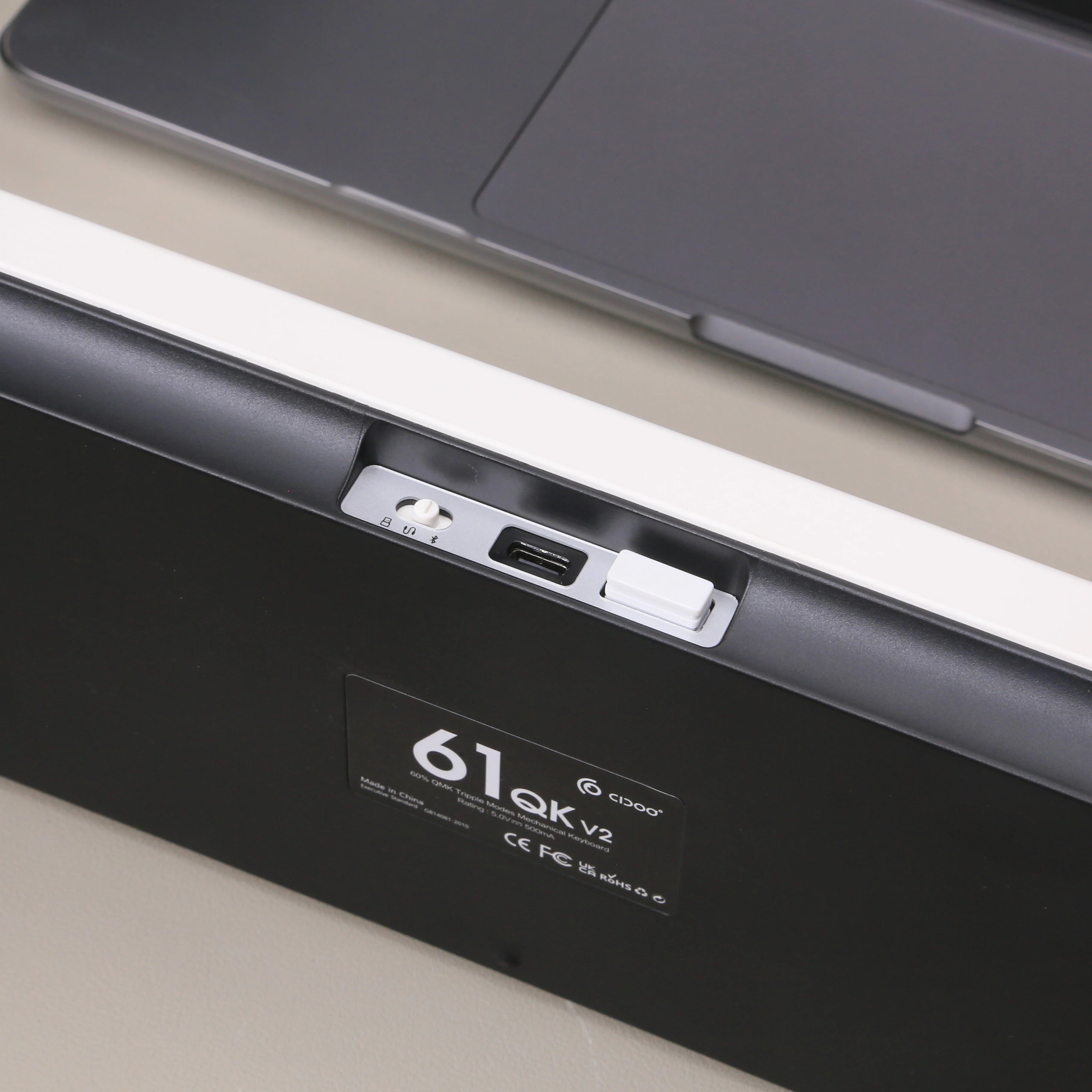 3-Mode 2.4G RGB Tri-Mode Mechanical Keyboard